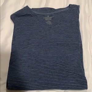 American Eagle short sleeve shirt